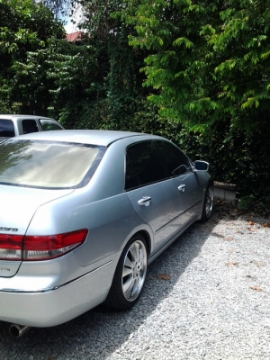 ขาย accord 2003 เจ้าของขายเอง รุ่น Top ครับ ขาย accord 2003 เจ้าของขายเอง รุ่น Top ครับ