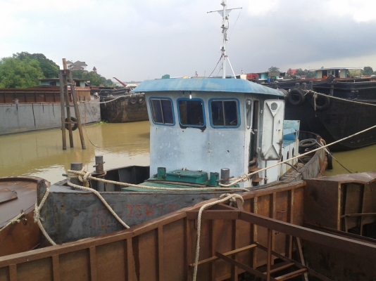 ขายเรือยนต์ลากจูงเหล็ก ราคาถูกสุดๆๆมาก่อนได้ก่อน ขายเรือยนต์ลากจูงเหล็ก ราคาถูกสุดๆๆมาก่อนได้ก่อน