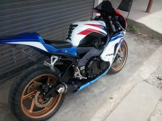 ขาย+แลก  cbr 400 ปี 90 พร้อมทะเบียน