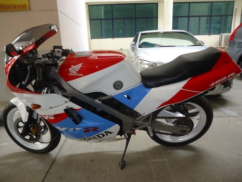 VFR 400 ฿37,500.-