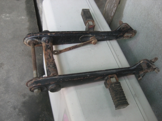 สวิงอาร์ม SUZUKI