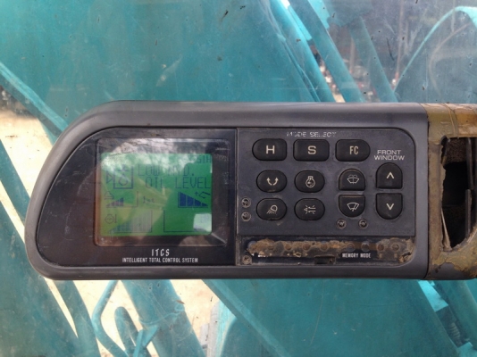 ขายรถแม็คโคร  KOBELCO SK100 พร้อมใช้งาน