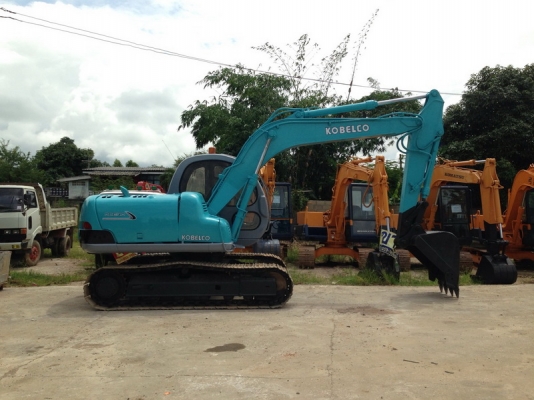 ขายรถแม็คโคร  KOBELCO SK100 พร้อมใช้งาน