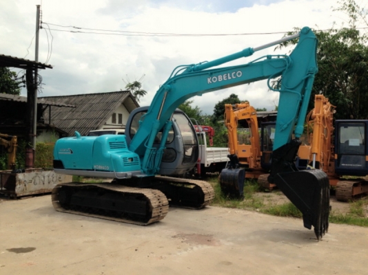 ขายรถแม็คโคร  KOBELCO SK100 พร้อมใช้งาน