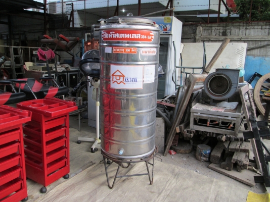 แทงก์น้ำขนาดเล็ก  ไม่รั่ว  ไม่ซึม   มีขาตั้งพร้อม   ราคา2800บาท