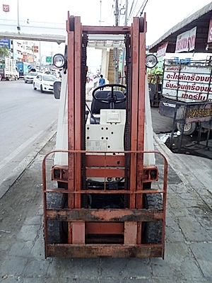 ขายรถยกนิสสัน 1 ตัน เครื่องเบนซิน กระบอกคู่ เสาสูง 3 เมตร พวงมาลัยเพาเว่อร์ สีเดิมจากนอก นำเข้าจากญี่ปุ่น ใช้งานได้ทันที ขายรถยกนิสสัน 1 ตัน เครื่องเบนซิน กระบอกคู่ เสาสูง 3 เมตร พวงมาลัยเพาเว่อร์ สีเดิมจากนอก นำเข้าจากญี่ปุ่น ใช้งานได้ทันที