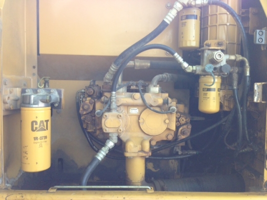 รถแบคโฮ CAT 320D รถสวย มีทะเบียนครบ