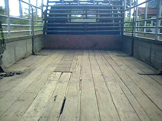 ขาย 6 ล้อ NPR คัสซีสวยตลอดเส้น เครื่อง 4BE1 110 แรงม้า เกียร์สั้น ยกหัวได้ ยางใหม่ 6 เส้น พวงมาลัยพาวเวอร์ ทะเบียนเต็มพร้อมโอน