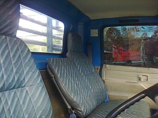 ขาย 6 ล้อ NPR คัสซีสวยตลอดเส้น เครื่อง 4BE1 110 แรงม้า เกียร์สั้น ยกหัวได้ ยางใหม่ 6 เส้น พวงมาลัยพาวเวอร์ ทะเบียนเต็มพร้อมโอน