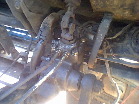 ขาย 6 ล้อ NPR คัสซีสวยตลอดเส้น เครื่อง 4BE1 110 แรงม้า เกียร์สั้น ยกหัวได้ ยางใหม่ 6 เส้น พวงมาลัยพาวเวอร์ ทะเบียนเต็มพร้อมโอน