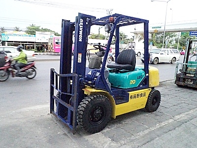 ขายรถยกโคมัสสึ 2 ตัน รุ่น12 เครื่องเบนซิน เกียร์ออโต้ กระบอกคู่ เสาสูง 3 เมตร ยางตันใหม่ 4 ล้อ พวงมาลัยเพาเว่อร์ สีเดิมจากนอก นำเข้าจากญี่ปุ่น ใช้งานได้ทันที ขายรถยกโคมัสสึ 2 ตัน รุ่น12 เครื่องเบนซิน เกียร์ออโต้ กระบอกคู่ เสาสูง 3 เมตร ยางตันใหม่ 4 ล้อ พวงมาลัยเพาเว่อร์ สีเดิมจากนอก นำเข้าจากญี่ปุ่น ใช้งานได้ทันที