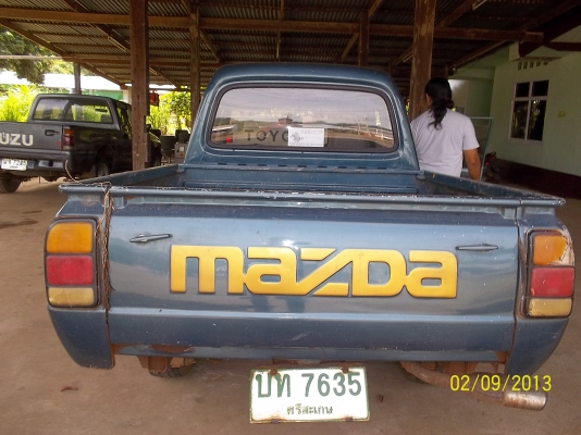 ขายกระบะMAZDA  1400CC   แอร์  เครื่องเสียง พร้อมโอน