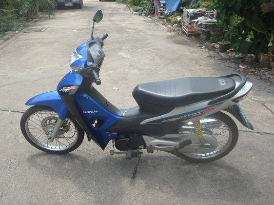 ต้องการขายwave 100s u-box
