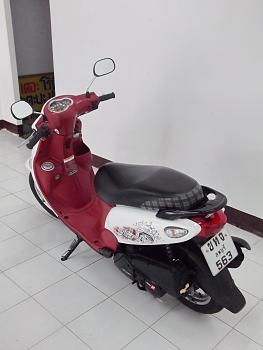 ขาย yamaha fiore สีขาว-แดง ปี 54