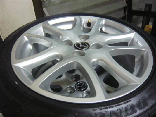 ล้อ mazda2ขอบ 16 พร้อมยาง195/45/16 สภาพใหม่ เงา สวยปิ๊ง