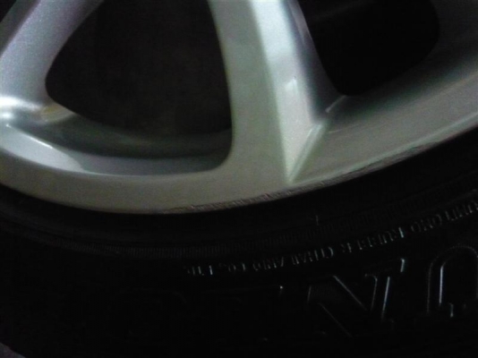 ล้อ mazda2ขอบ 16 พร้อมยาง195/45/16 สภาพใหม่ เงา สวยปิ๊ง