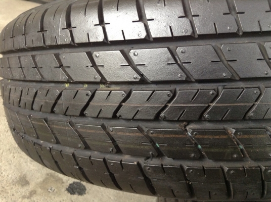 ขายยางป้ายแดง 185 60 15 บริสโตนปี13 ขายยางป้ายแดง 185 60 15 บริสโตนปี13