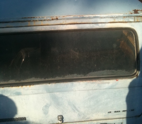 ขายโฟล์คแตงโมไฟเลี้ยวบน รุ่นเดอะลุกซ์ ทะเบียนแท้ปี 73 ขายโฟล์คแตงโมไฟเลี้ยวบน รุ่นเดอะลุกซ์ ทะเบียนแท้ปี 73