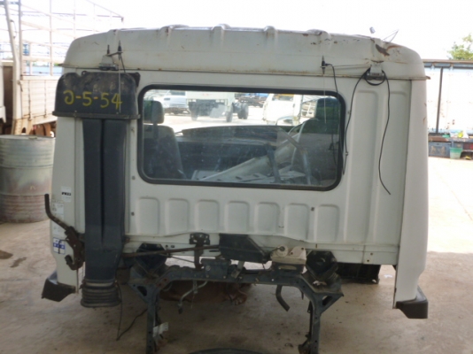 แสงฟ้าเต้นรถ///ขายหัวเก๋งเก่าญี่ปุ่น FUSO-527 ตาเหลี่ยม สภาพสวย