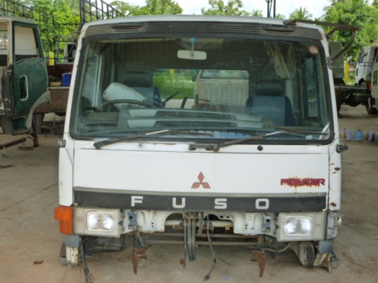 แสงฟ้าเต้นรถ///ขายหัวเก๋งเก่าญี่ปุ่น FUSO-527 ตาเหลี่ยม สภาพสวย