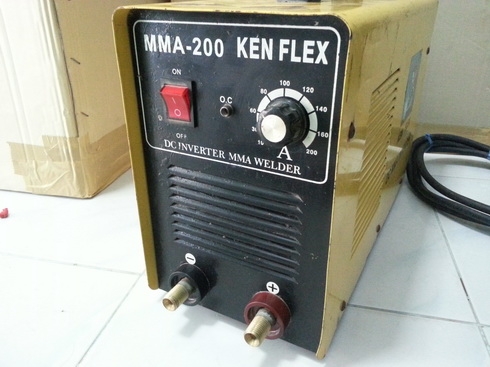 เครื่องเชื่อมอินเวอร์เตอร์ยี่ห้อ