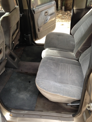 ขายอีซูซุTFR-Van ปี92 108,000 พวงมาลัยเพาเวอร์+กระจกไฟฟ้าสภาพพร้อมใช้คับ โทร080-6573183