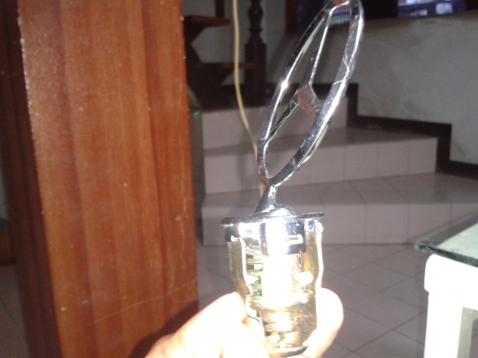 โลโก้BENZ 1200