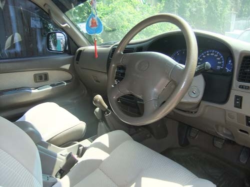 Toyota tiger 3.0G cab เครื่องยนต์ D4D 4WD ปี 2003