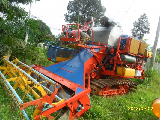 ขายรถเกี่ยววิชาญการช่าง