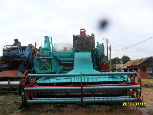 ขายรถเกี่่ยวข้าวสยามเคียว