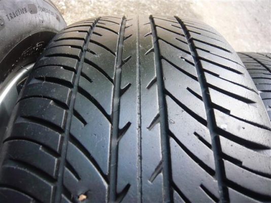 ล้อแม็กซ์นิสสัน นีโอ 4รู114 สภาพสวย พร้อมยาง