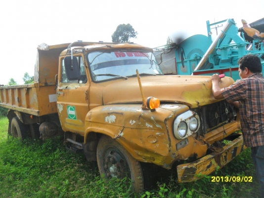 ขายรถหกล้อดั้มหัวยาว