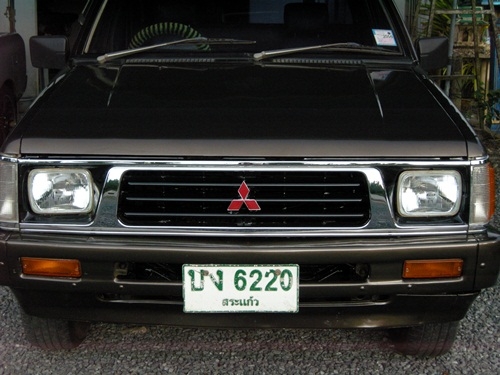 (((......ขาย มิตซู ไซโครน แค็ป AEROBODY พวงมาลัยเพาว์เวอร์ สีสวยไม่มีตำหนิ (((......ขาย มิตซู ไซโครน แค็ป AEROBODY พวงมาลัยเพาว์เวอร์ สีสวยไม่มีตำหนิ