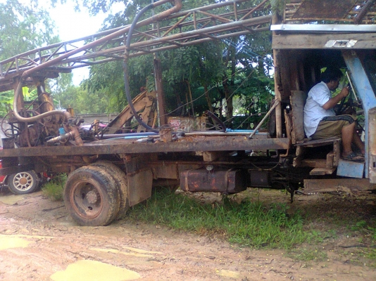 ขายรถเจาะบาดาลหัวยาว