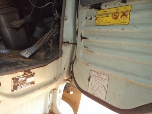 ขายรถ6ล้อฮีโน่FCปี40ของแท้เครื่อง120แรง ยาว5.50 รถสภาพสวยเดิมๆพร้อมใช้