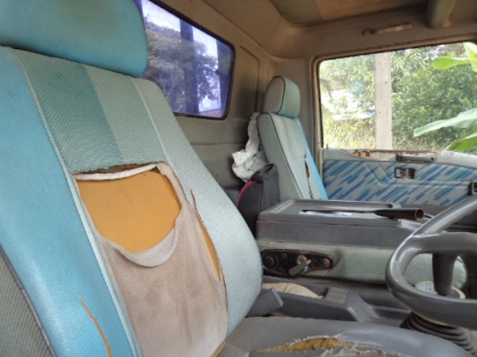 ขายรถ6ล้อฮีโน่FCปี40ของแท้เครื่อง120แรง ยาว5.50 รถสภาพสวยเดิมๆพร้อมใช้