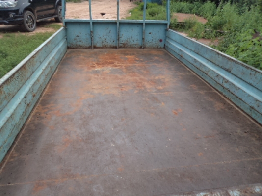 ขายกะบะรถ6ล้อเป็นเหล็กทั้งลูก สภาพสวย ราคาถูกๆๆๆๆๆๆ