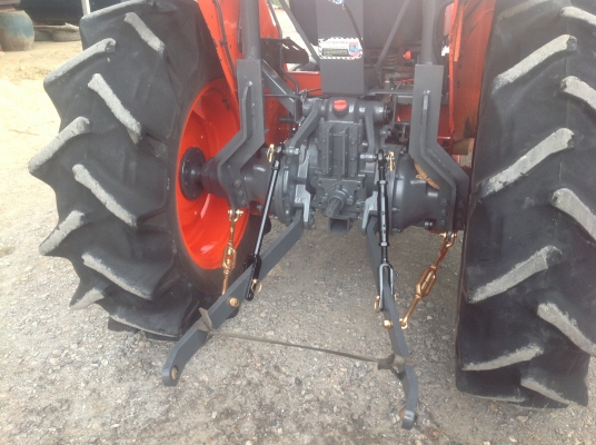 ปัญญาแทรคเตอร์มาแล้ว...นางฟ้า ครับ คูโบต้า L4508 DI ทำงานเพียง 953 ชม. พร้อม ใบมีดคานบนรุ่นใหม่ SD180 , โรตาลี่ตราช้าง RX 180