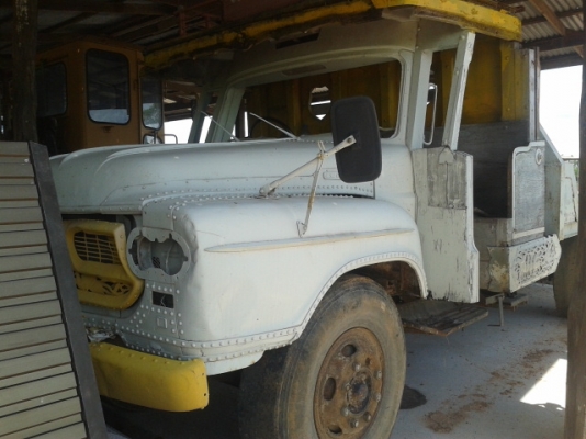 ขายด่วน6ล้อISUZUหน้ายาวเทรลเลอร์ สภาพพร้อมใช้งานเครื่อง6BD1 สภาพพร้อมใช้งานเอกสารม.79