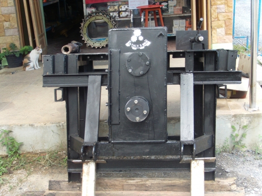 ขายโต๊ะเลื่อยไม้ ติดท้ายแทรคเตอร์