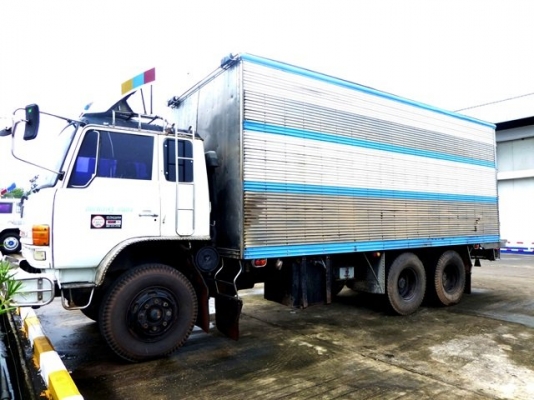 ขาย Sumo 227 เพลาเดียว ตู้เปียกแสตนเลสเปิดท้าย สภาพสวย โทร 088-4501277