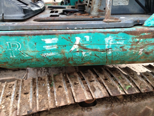 ขาย pc25 -7 สภาพเดิม สีเดิมๆเครื่อง แน่น เอวดี 220000 ครับ