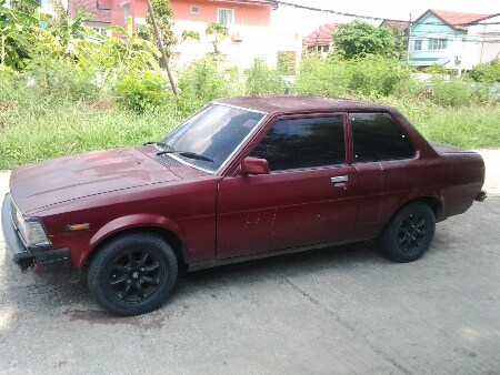 ขายรถยนต์ ปี83 โตโยต้า โคโรล่า KE70 รุ่น2ประตู เครื่อง1300cc. 5เกียร์(ติดแก๊ส) เกียร์ธรรมดา แอร์เย็น ล้อแม็ก เครื่องดีแน่นๆ ขับดี สภาพต้องทำสี ขายถูกๆตามสภาพ(ไม่ใช่รถน้ำท่วม)