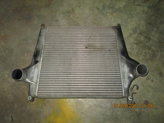 ขายอินเตอร์คูลเลอร์สภาพสวยครับเป็นของนอกครับ