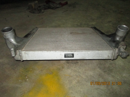 ขายอินเตอร์คูลเลอร์สภาพสวยครับเป็นของนอกครับ