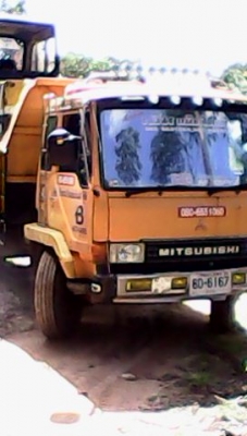 รถหกล้อดัมพ์ FUSO 6D14