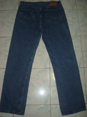 # 8970 # ยีนส์ Levi's 501 ผ้าทราย ของแท้ มือสอง เอว 36 ยาว 30 เนื้อทรายสวย ตะเข็บสวย
