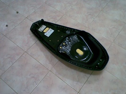 ขายเบาะhonda แท้ click combi brake 1ตัว สภาพใหม่