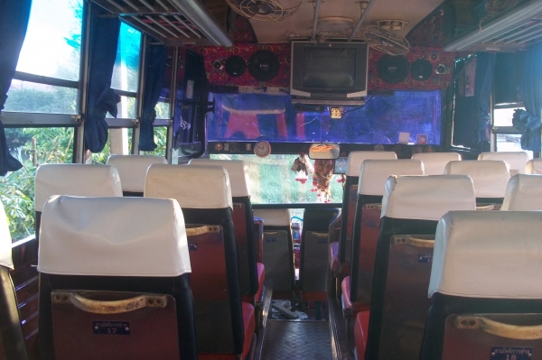 ขายรถนำเที่ยว