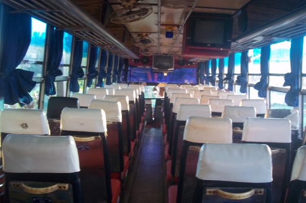 ขายรถนำเที่ยว